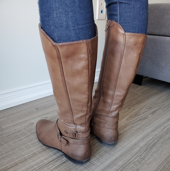 Ladies Brown Boots - Picture 5 of 7